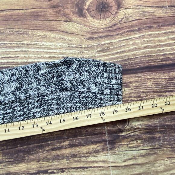 GAP Sweater Women’s Crew Neck Pullover White & Black Size XL - Picture 4 of 6